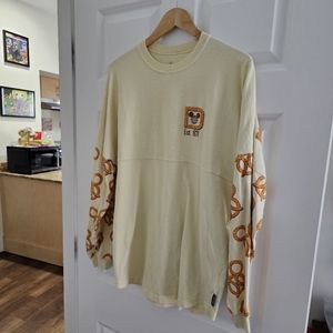 Disney Mickey Mouse pretzel spirit jersey L